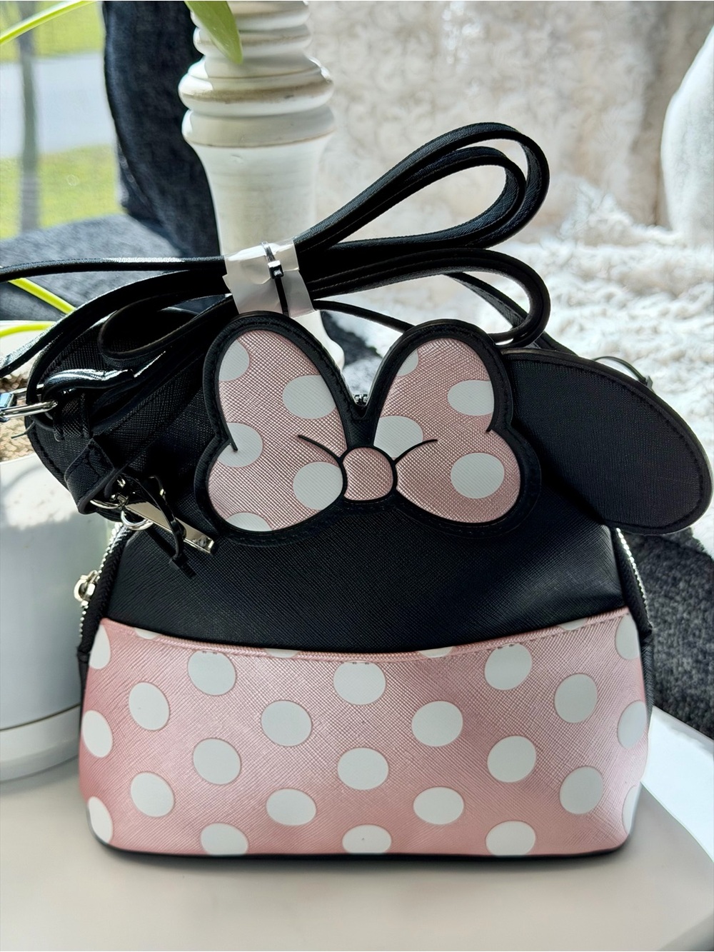 DISNEY Crossbody White Polka Dot Bow With bag Charm 2 pc Set - Picture 9 of 16
